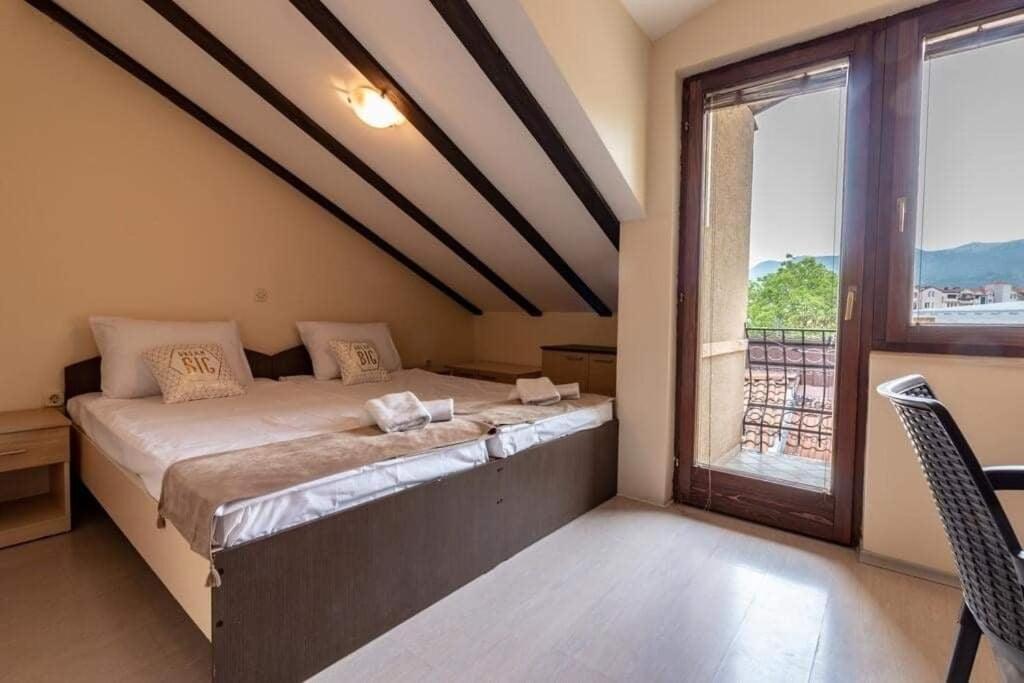 Denicia Apartments Ohrid Bagian luar foto